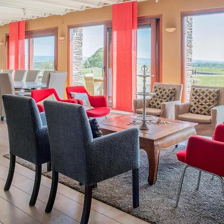 Graceful Holiday In With Terrace *