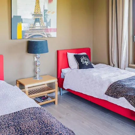 Graceful Holiday In With Terrace Ortho